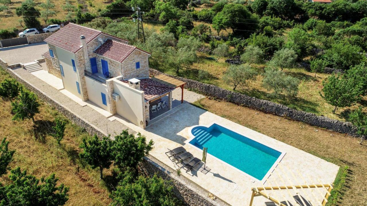 Villa Padelin Sukosan Exterior photo
